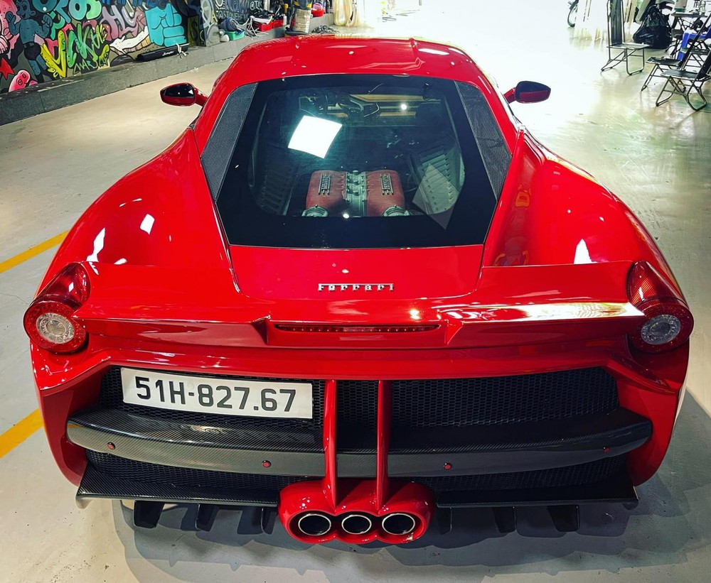 Thiết kế đuôi xe Ferrari 458 Italia Misha Designs Limited Edition 458