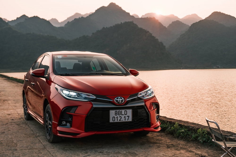 Trong 3 tháng đầu năm, Toyota Vios bán được tổng cộng 4.855 xe, chỉ còn khoảng 600 chiếc nữa là sẽ hoàn toàn vượt qua Hyundai Accent.