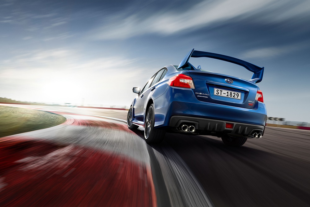 Cận cảnh phía sau xe Subaru WRX STI 2022