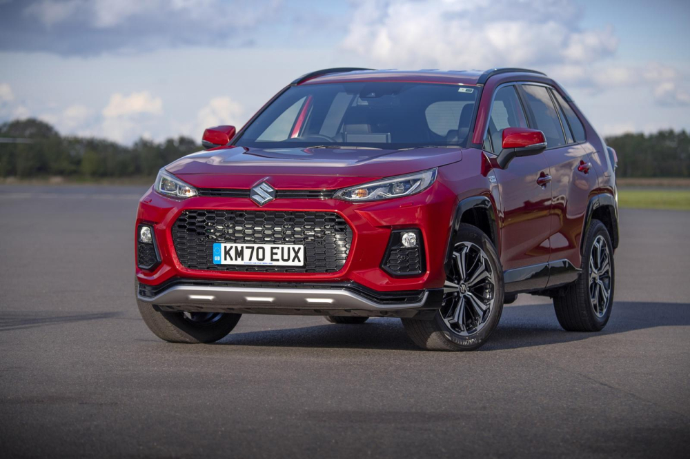 Suzuki Across 2022 ch&iacute;nh thức được v&eacute;n m&agrave;n tại thị trường ch&acirc;u &Acirc;u