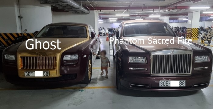 Cặp xe Rolls-Royce ch&iacute;nh h&atilde;ng hơn 70 tỷ đồng của Trịnh Văn Quyết