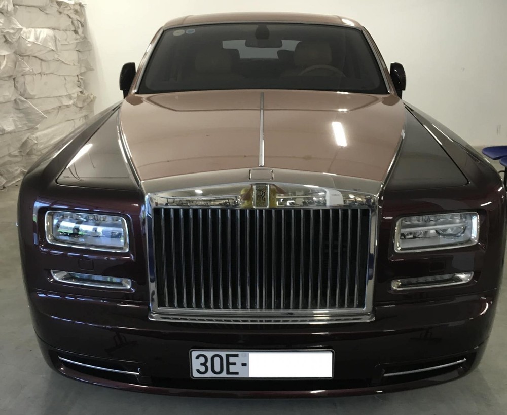 Rolls-Royce Phantom Lửa thi&ecirc;ng của bị can Trịnh Văn Quyết hay sử dụng