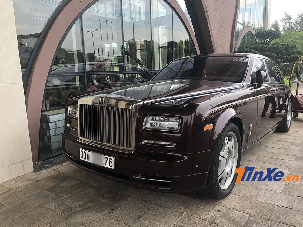 Rolls-Royce Phantom Oriental Sun của đại gia điếu c&agrave;y L&ecirc; Thanh Thản