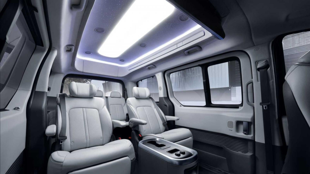 Nội thất của Hyundai Staria Lounge Limousine bản 7 chỗ Nội thất của Hyundai Staria Lounge Limousine bản 7 chỗ