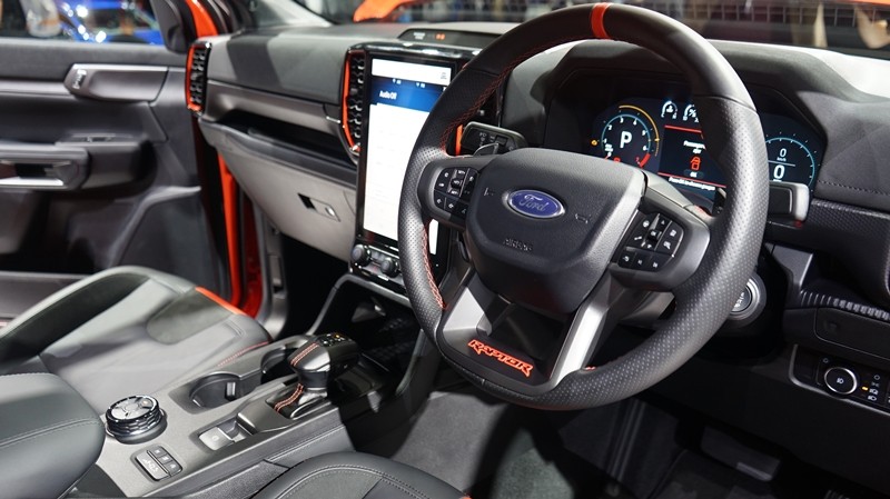 Nội thất của Ford Ranger Raptor 2022 tại Th&aacute;i Lan.