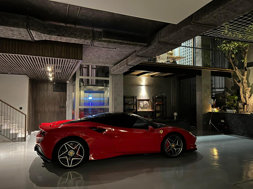 Cận cảnh siêu xe Ferrari F8 Tributo của Cường Đô-la
