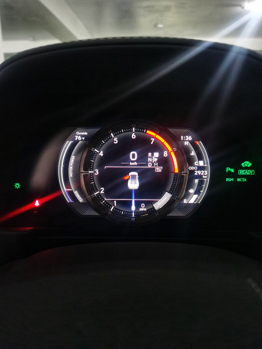 Xe chỉ mới lăn bánh 2.923 km sau 5 năm có mặt tại Việt Nam Xe chỉ mới lăn bánh 2.923 km sau 5 năm có mặt tại Việt Nam