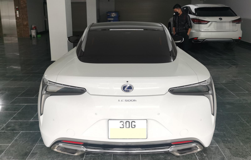 Chiếc xe thể thao Lexus LC 500h cực hiếm tại dải đất hình chữ S đã ra biển số Hà Nội Chiếc xe thể thao Lexus LC 500h cực hiếm tại dải đất hình chữ S đã ra biển số Hà Nội
