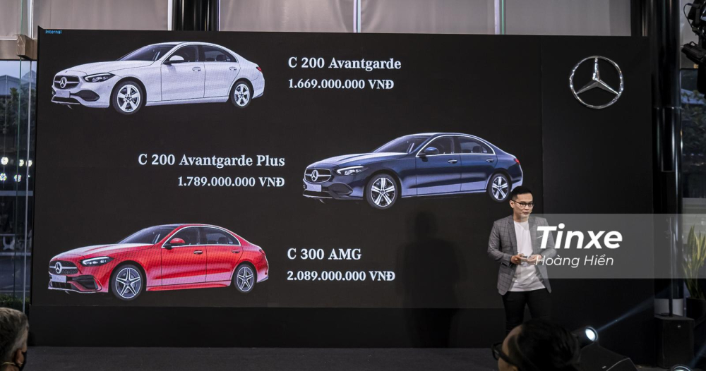 Gi&aacute; b&aacute;n của 3 phi&ecirc;n bản C-class lắp r&aacute;p trong nước.