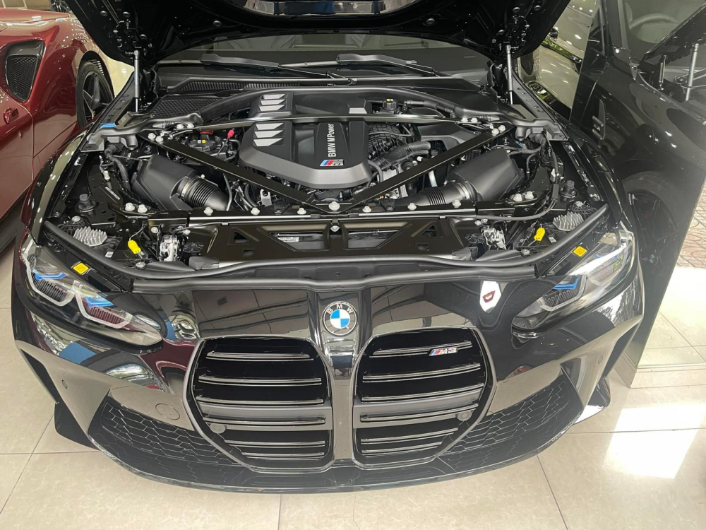 BMW M3 G80 được trang bị động cơ xăng 6 xi-lanh, tăng áp kép, dung tích 3.0 lít BMW M3 G80 được trang bị động cơ xăng 6 xi-lanh, tăng áp kép, dung tích 3.0 lít