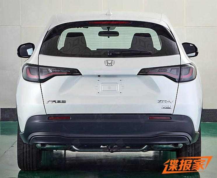 Thiết kế đằng sau của Honda ZR-V 2023 bản tiêu chuẩn Thiết kế đằng sau của Honda ZR-V 2023 bản tiêu chuẩn