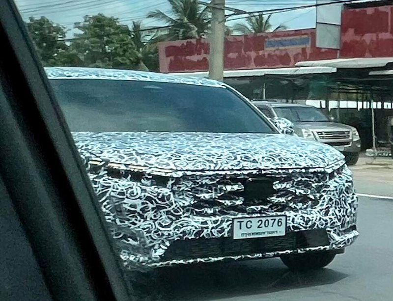 Honda CR-V 2023 được ngụy trang kín mít khi chạy thử tại Thái Lan Honda CR-V 2023 được ngụy trang kín mít khi chạy thử tại Thái Lan