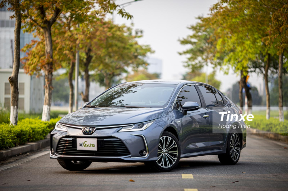 Toyota Corolla Altis