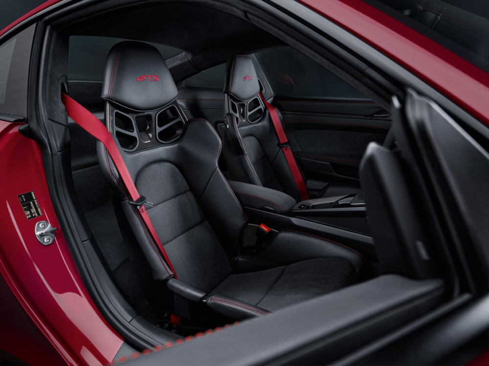Nội thất xe Porsche 911 Carrera GTS thế hệ 992 Nội thất xe Porsche 911 Carrera GTS thế hệ 992