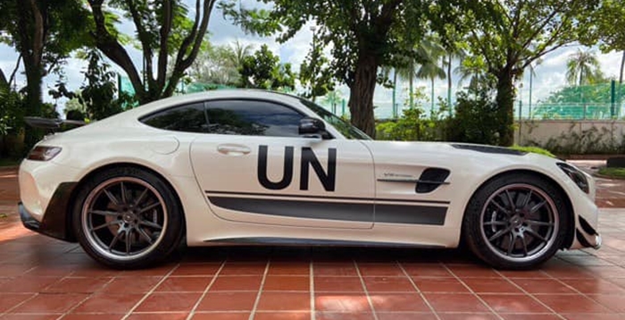 Còn đây là hình ảnh mới nhất của xe, như vậy, siêu xe Mercedes-AMG GT R Pro dính tin đồn của 2 đại gia tên Minh bất ngờ về garage xe của Đặng Lê Nguyên Vũ Còn đây là hình ảnh mới nhất của xe, như vậy, siêu xe Mercedes-AMG GT R Pro dính tin đồn của 2 đại gia tên Minh bất ngờ về garage xe của Đặng Lê Nguyên Vũ