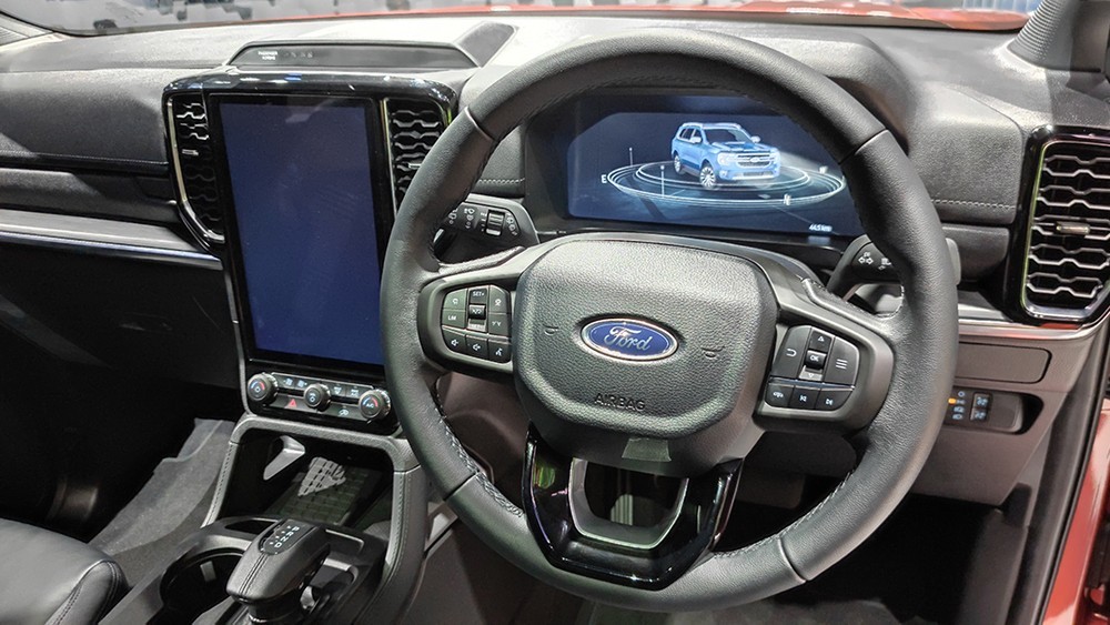 Nội thất của Ford Everest 2022 tại Thái Lan. Nội thất của Ford Everest 2022 tại Thái Lan.
