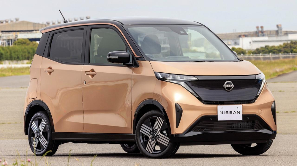 Nissan Sakura mang trên mình thiết kế đặc trưng của xe kei car