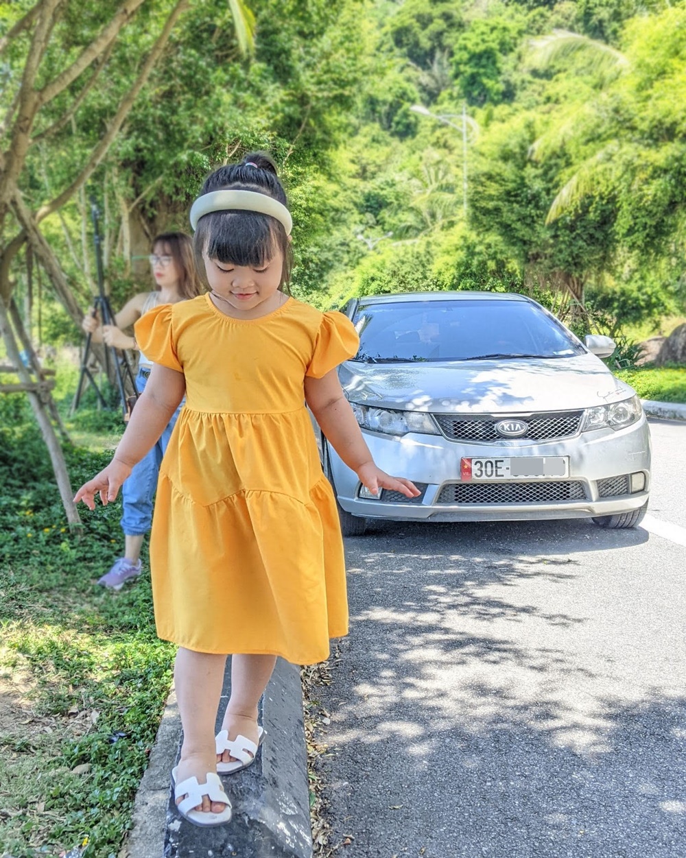 Với chuyến đi dài và bằng ô tô, chắc hẳn đây sẽ là trải nghiệm vô cùng đáng nhớ đối với các cháu bé. Với chuyến đi dài và bằng ô tô, chắc hẳn đây sẽ là trải nghiệm vô cùng đáng nhớ đối với các cháu bé.