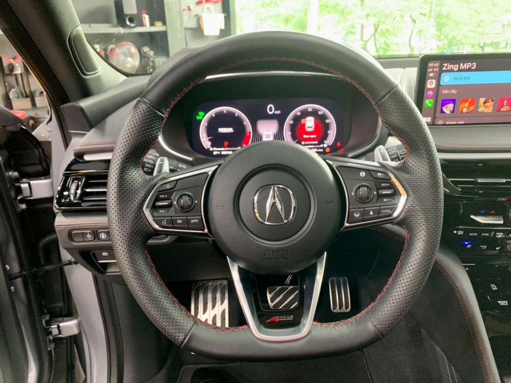 Vô lăng xe SUV hạng sang Acura MDX 2022 về nước, dưới đáy có logo A-Spec 