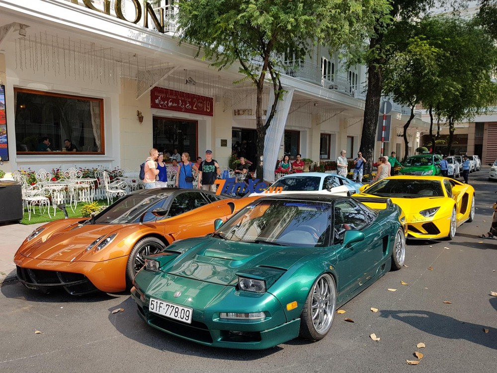 Acura NSX lúc còn mang màu xanh Acura NSX lúc còn mang màu xanh