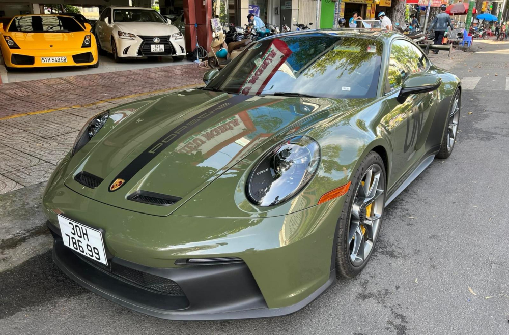 Porsche 911 GT3 thế hệ 992 thứ 2 của ông Đặng Lê Nguyên Vũ Porsche 911 GT3 thế hệ 992 thứ 2 của ông Đặng Lê Nguyên Vũ