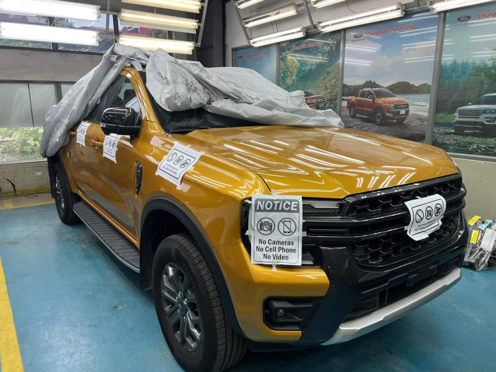 Ford Ranger Wildtrak 2022 lộ thêm hình ảnh tại Việt Nam. Ford Ranger Wildtrak 2022 lộ thêm hình ảnh tại Việt Nam.