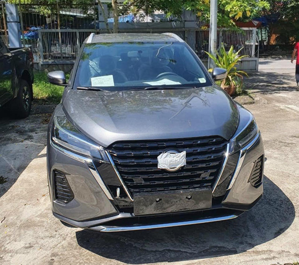 Nissan Kicks 2022 có kích thước tổng thể (D x R x C) là 4.290 x 1.760 x 1.615 mm. Nissan Kicks 2022 có kích thước tổng thể (D x R x C) là 4.290 x 1.760 x 1.615 mm.
