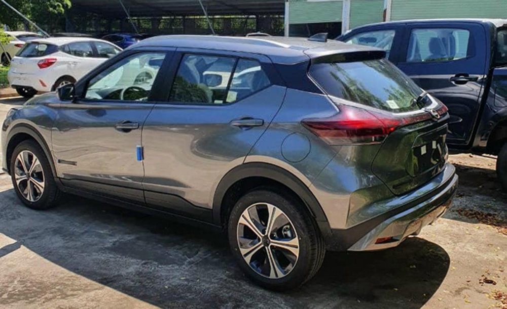 Bản cao nhất của Nissan Kicks 2022 sẽ được trang bị hệ thống đèn full LED cùng mâm hợp kim 17 inch. Bản cao nhất của Nissan Kicks 2022 sẽ được trang bị hệ thống đèn full LED cùng mâm hợp kim 17 inch.