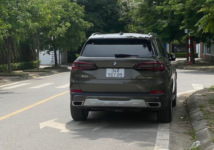Si&ecirc;u biển sảnh rồng của tỉnh Hải Dương đ&atilde; thuộc về xe BMW X5