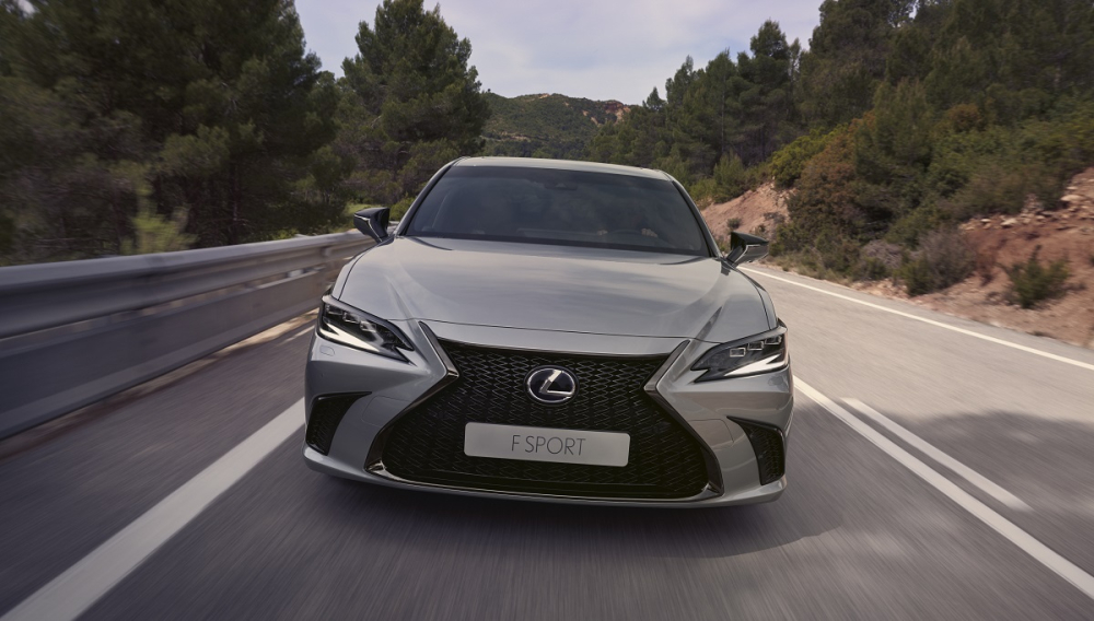 Lexus ES 2023 phiên bản F SPORT Lexus ES 2023 phiên bản F SPORT