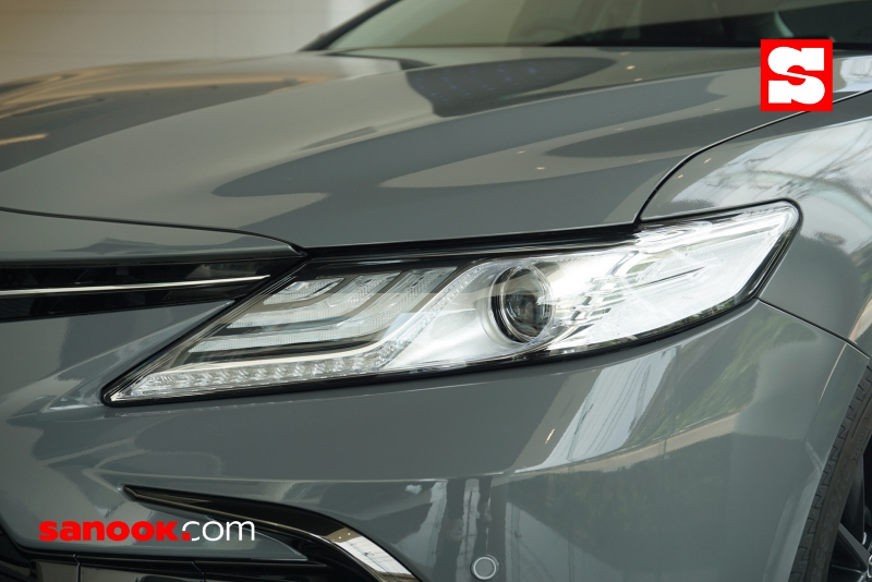 Đèn pha LED của Toyota Camry 60th Anniversary 2022 Đèn pha LED của Toyota Camry 60th Anniversary 2022