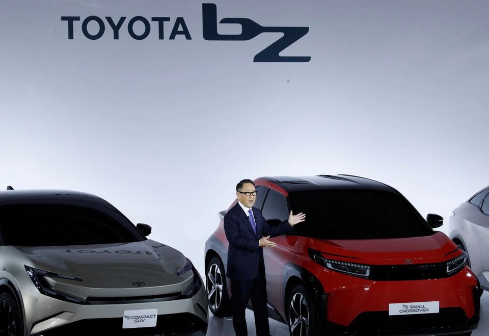 Ông Toyoda phát biểu trong sự kiện tóm tắt chiến lược ô tô điện của Toyota tại thủ đô Tokyo, Nhật Bản, vào ngày 14/12/2021 Ông Toyoda phát biểu trong sự kiện tóm tắt chiến lược ô tô điện của Toyota tại thủ đô Tokyo, Nhật Bản, vào ngày 14/12/2021