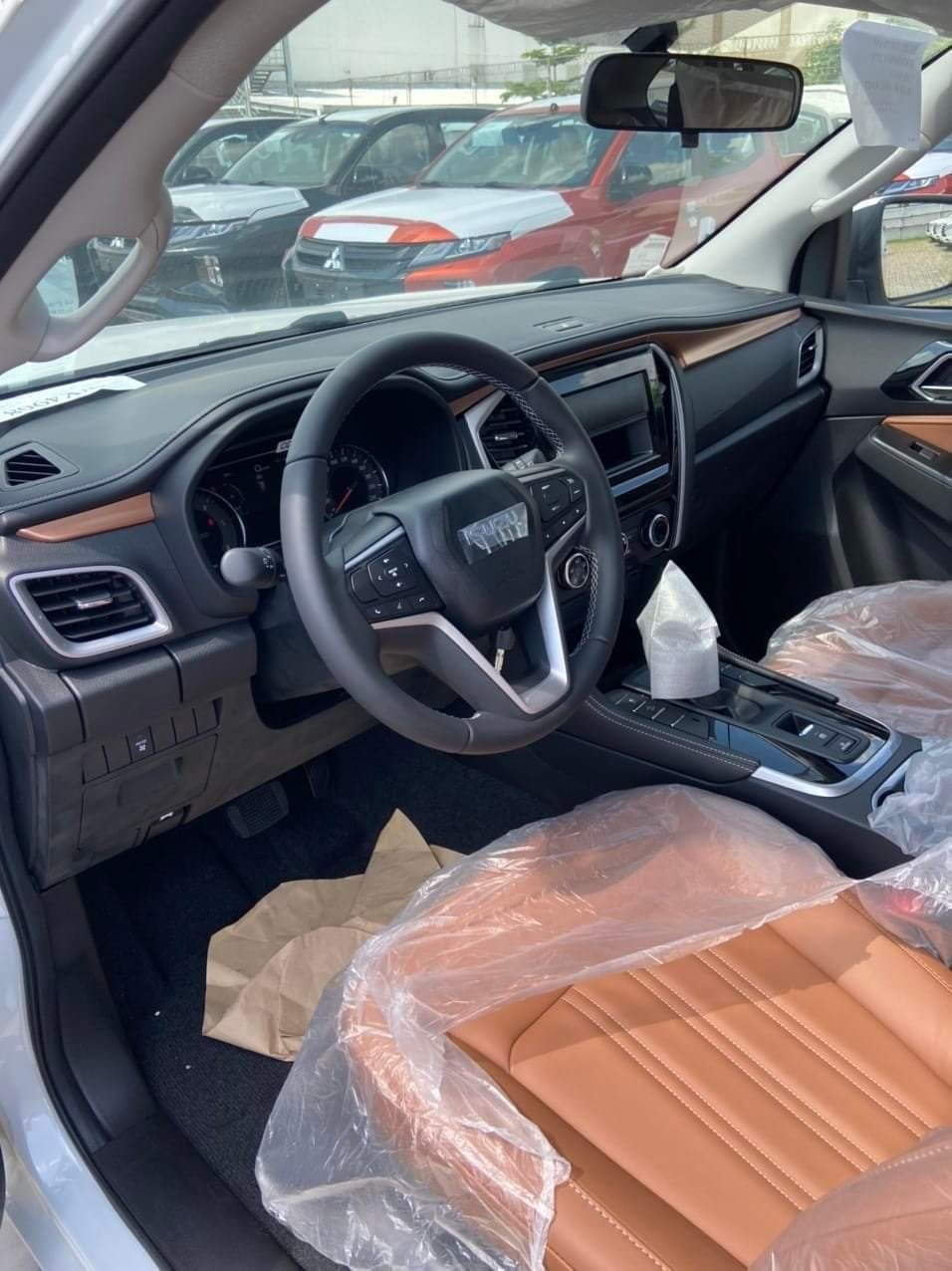 Nội thất của Isuzu mu-X 2022.