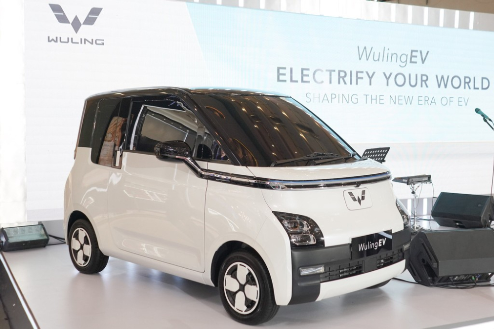 Ô tô điện Wuling EV 2022 được hé lộ giá bán tại Đông Nam Á, khởi điểm từ 206 triệu đồng Ô tô điện Wuling EV 2022 được hé lộ giá bán tại Đông Nam Á, khởi điểm từ 206 triệu đồng