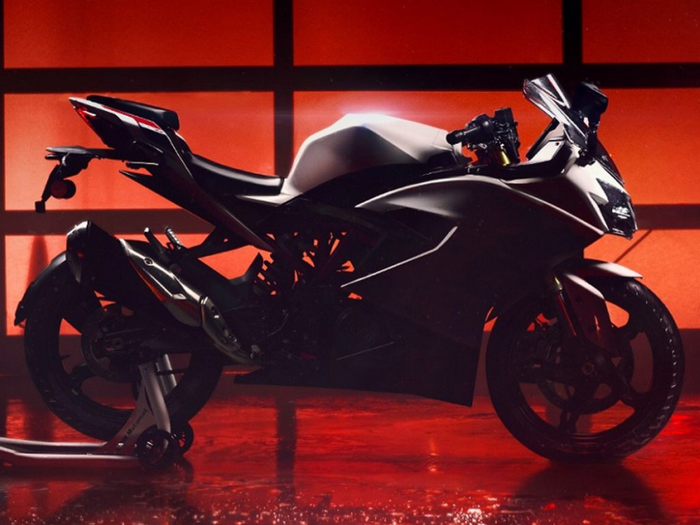 BMW G310RR