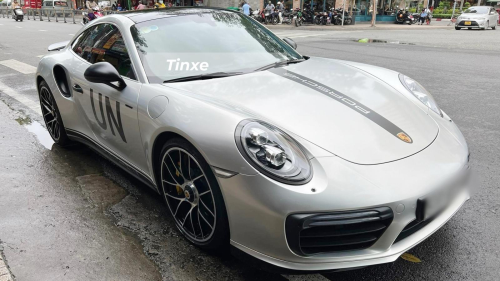 Porsche 911 Turbo S 991.2 bí ẩn nhất của ông Đặng Lê Nguyên Vũ cuối cùng cũng Porsche 911 Turbo S 991.2 bí ẩn nhất của ông Đặng Lê Nguyên Vũ cuối cùng cũng tắm nắng tại Sài thành