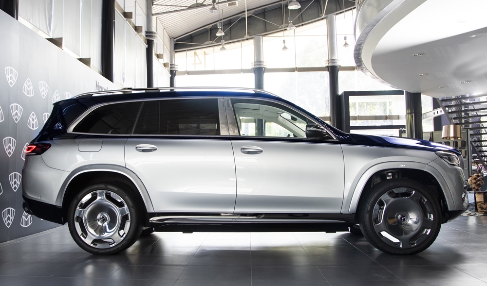 Doanh nhân Sài thành tậu xe Mercedes-Maybach GLS 600 Edition 100 đầu tiên tại Việt Nam, giới hạn 100 chiếc toàn thế giới Doanh nhân Sài thành tậu xe Mercedes-Maybach GLS 600 Edition 100 đầu tiên tại Việt Nam, giới hạn 100 chiếc toàn thế giới