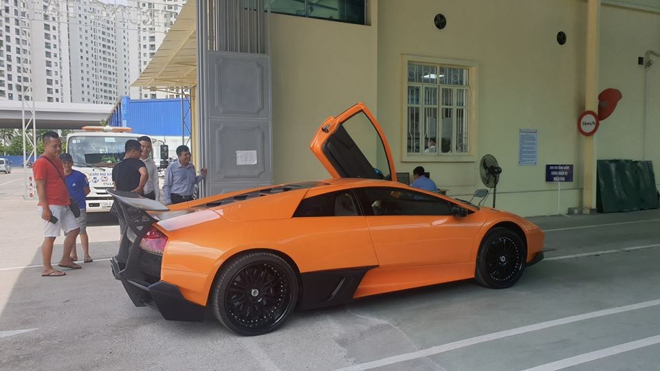 Lamborghini Murcielago độ body kit bản giới hạn Murcielago SV Lamborghini Murcielago độ body kit bản giới hạn Murcielago SV