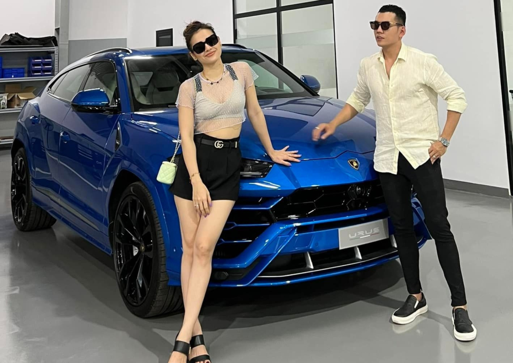 Lamborghini Urus chính hãng về nước khiến nhiều đại gia Việt thích thú, giá từ 13,1 tỷ đồng Lamborghini Urus chính hãng về nước khiến nhiều đại gia Việt thích thú, giá từ 13,1 tỷ đồng