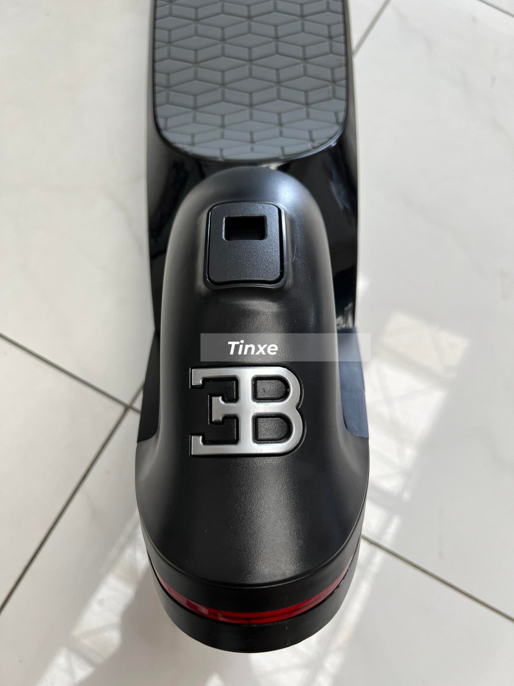 Thiết kế xe điện Bugatti Scooter