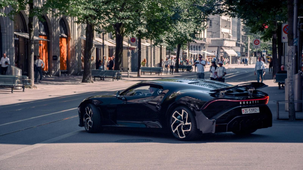 Bugatti La Voiture Noire chỉ có 1 xe trên toàn thế giới Bugatti La Voiture Noire chỉ có 1 xe trên toàn thế giới