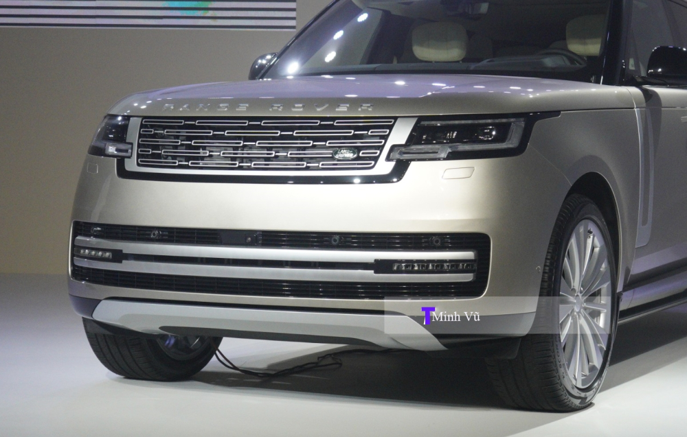 Thiết kế đầu xe Range Rover thế hệ mới