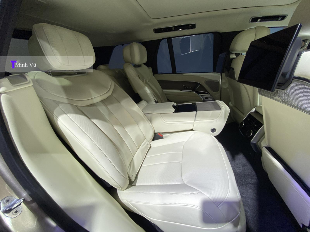 Nội thất xe Range Rover thế hệ mới