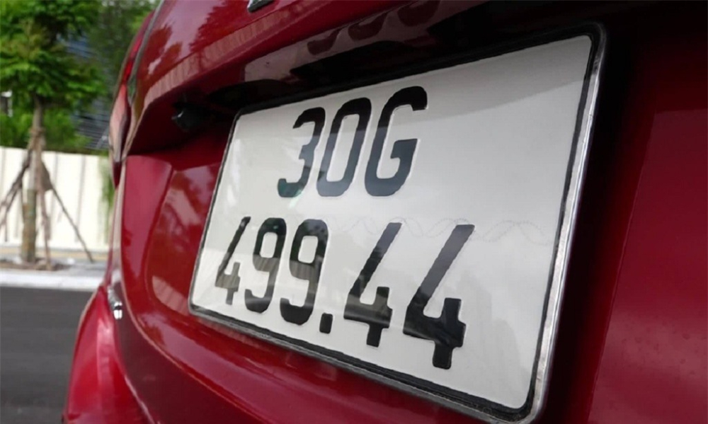 Biển có đuôi 44 cũng mang ý nghĩa không may mắn. Biển có đuôi 44 cũng mang ý nghĩa không may mắn.