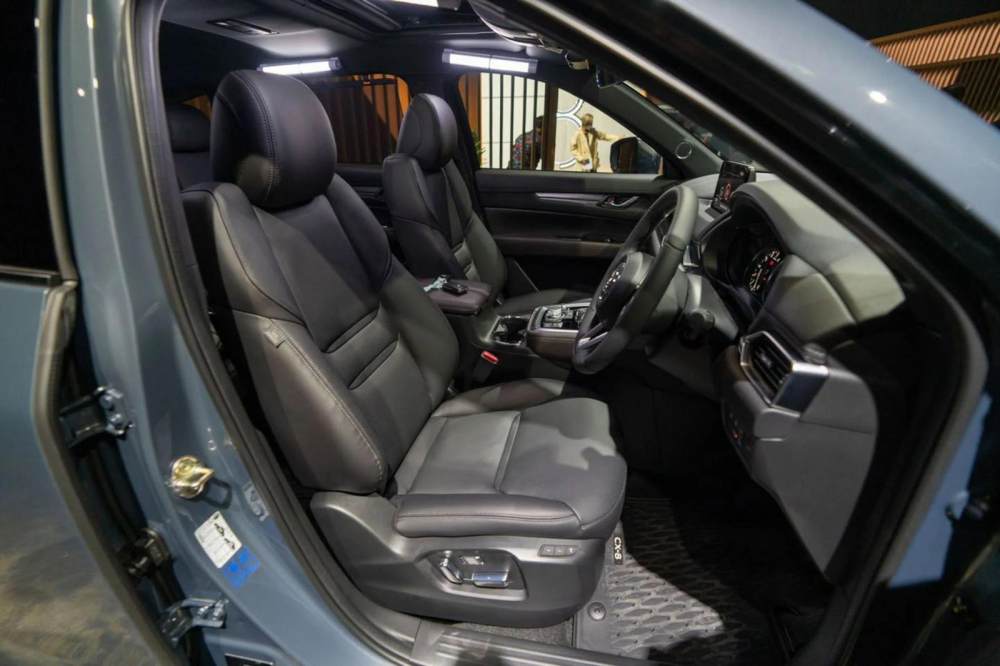 Ghế trước của Mazda CX-8 2022 có tính năng làm mát Ghế trước của Mazda CX-8 2022 có tính năng làm mát