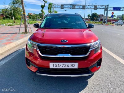 KIA Seltos 1.4 Luxury 2021, biển số 15A - 724.92 đã lăn bánh 10.000 km, giá bán mong muốn 720 triệu đồng. KIA Seltos 1.4 Luxury 2021, biển số 15A - 724.92 đã lăn bánh 10.000 km, giá bán mong muốn 720 triệu đồng.