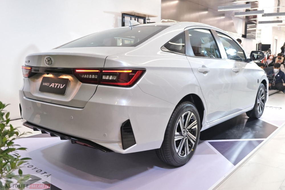 Toyota Vios Premium Luxury 2023 dùng động cơ như 3 phiên bản còn lại Toyota Vios Premium Luxury 2023 dùng động cơ như 3 phiên bản còn lại