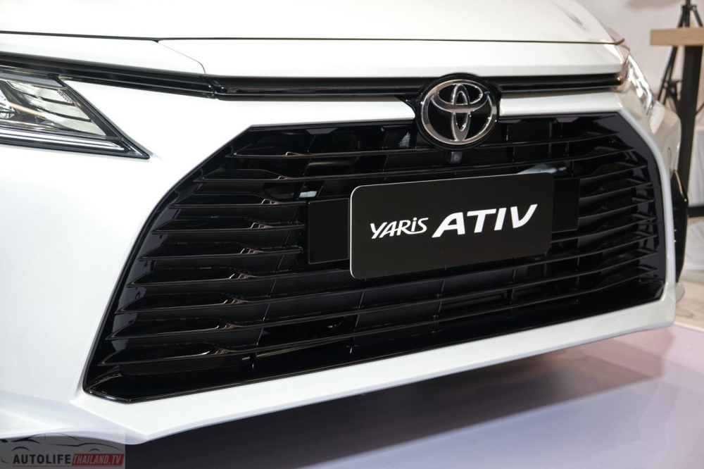 Lưới tản nhiệt của Toyota Vios Premium Luxury 2023 Lưới tản nhiệt của Toyota Vios Premium Luxury 2023