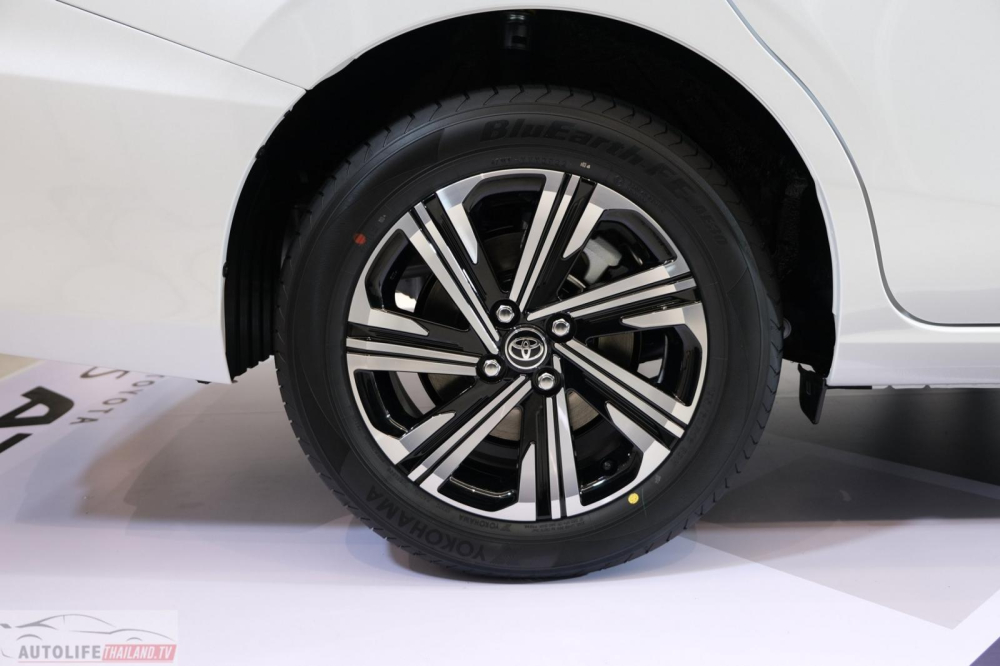 La-zăng của Toyota Vios Premium Luxury 2023 La-zăng của Toyota Vios Premium Luxury 2023