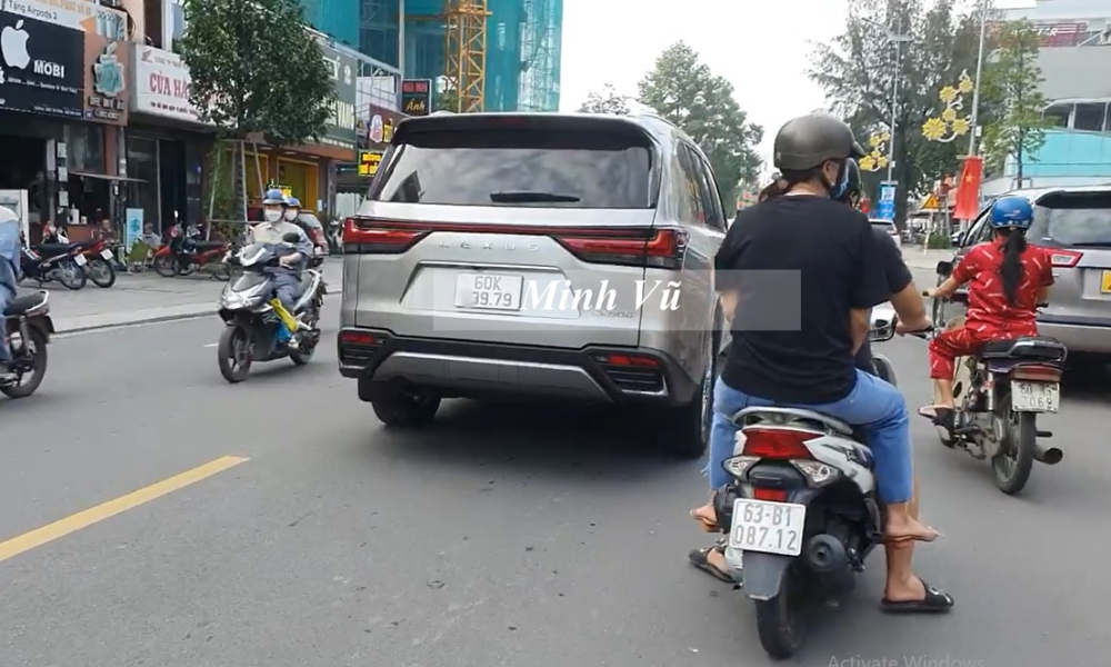 Doanh nhân Đồng Nai tậu SUV hạng sang Lexus LX600 2022, biển số cặp thần tài đẹp mắt Doanh nhân Đồng Nai tậu SUV hạng sang Lexus LX600 2022, biển số cặp thần tài đẹp mắt